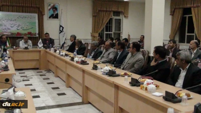 در پردیس شهید باهنر اراک برگزار شد:

مراسم هم اندیشی به مناسبت هفته ی دفاع مقدس