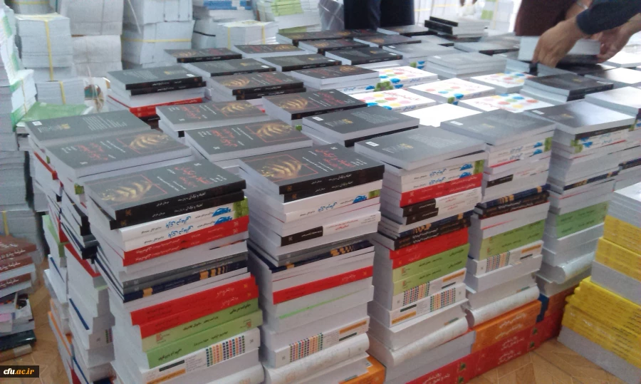 آماده سازی مقدمات ارسال کتاب های اختصاص یافته به پردیس ها و مراکز آموزش عالی دانشگاه فرهنگیان 2