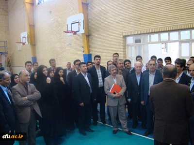 همزمان با گرامیداشت هفته تربیت بدنی

سالن ورزشی پردیس شهید باهنر اصفهان افتتاح شد