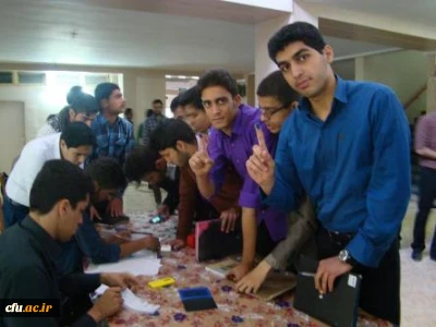 در پردیس شهید باهنراصفهان برگزار شد:

اولین انتخابات شورای صنفی-رفاهی دانشجویی