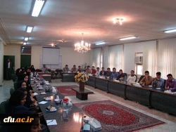 نشست مدیر کل تربیت بدنی دانشگاه فرهنگیان با دانشجومعلمان
پردیس های باهنر و فاطمه الزهراء(س) اصفهان


 2