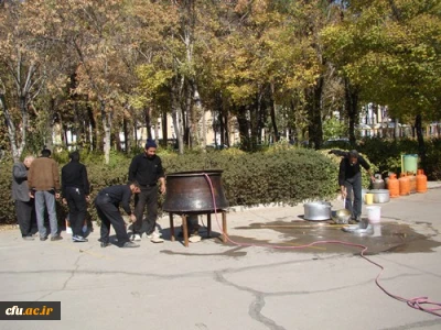 به همت هئیت خادم شهدا دانشجومعلمان پردیس شهید باهنر اصفهان دانشگاه فرهنگیان برگزار شد:

مراسم سوگواری سنتی به مناسبت ایام محرم و سوگواری حضرت اباعبدالله الحسین(ع) وشهدای کربلا