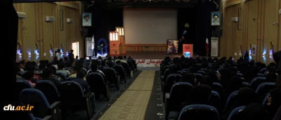 دکتر ساکی در مراسم اختتامیه برگزاری چهل و چهارمین جشنواره بین المللی  فیلم های رشد در بندرعباس:

کاربرد هنر در آموزش، فرایند یاددهی – یادگیری را تسهیل می کند