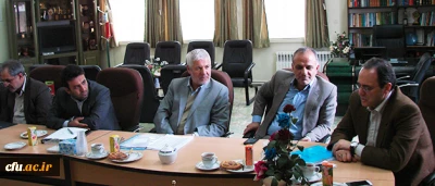 با حضور دکتر مهرمحمدی برگزار شد:

جلسه هیات امنای استانی دانشگاه فرهنگیان در استان سمنان