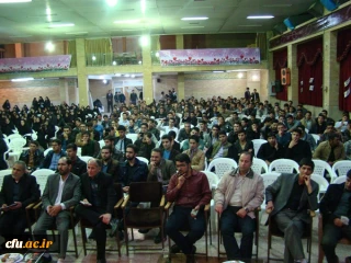 حجه الاسلام والمسلمین احمد سالک، نماینده مردم اصفهان درمجلس شورای اسلامی در همایش بزرگداشت هفته بسیج:

جایگاه دانشجو معلمان دردانشگاه فرهنگیان، جایگاه بلند پیغمبری است