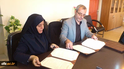 در راستای تعامل مؤثر صورت گرفت:

انعقاد تفاهم نامه همکاری بین دانشگاه پیام نور و  پردیس علامه طباطبا ئی استان آذربایجان غربی