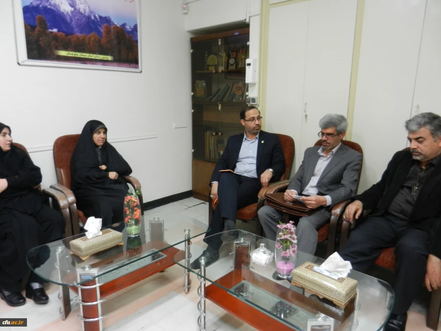 در پی اجرایی شدن تفاهم نامه دانشگاه فرهنگیان با شرکت های صنایع آموزشی و ترنج در خصوص تهیه تختهای استاندارد و تشک های مطلوب

بازدیدمدیرکل پشتیبانی و رفاه و معاون آن اداره کل از پردیس رسالت زاهدان 2