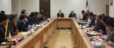 همزمان با دومین روز از گردهمایی 