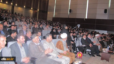 حجت الاسلام  محمدیان در مراسم هفته ی پژوهش پردیس شهید رجایی قزوین:

در فرآیند یاد دهی و یادگیری باید پژوهش مبنای کار قرار گیرد