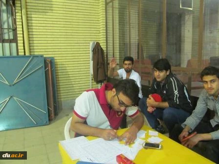 مسابقات تنیس روی میز در پردیس شهیدان پاک نژاد یزد برگزار شد. 9