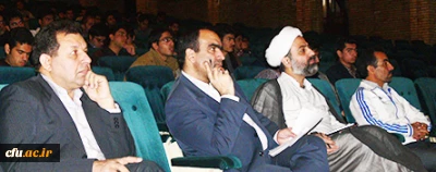 در پردیس شهیدان پاکنژاد یزد برگزار شد:

کارگاه آموزشی معرفی و آسیب شناسی شبکه های ماهواره ای