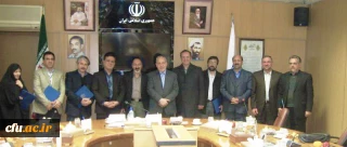 دکتر مهرمحمدی در اولین  جلسه "کمیته ملی هنر در تربیت معلم" با حضور وزیر آموزش و پرورش:

در چشم انداز دانشگاه فرهنگیان در حوزه هنر امیدواری های زیادی وجود دارد