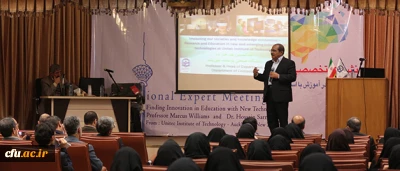 تشریح جدیدترین پروژه های تحقیقاتی دانشگاه یونیتک نیوزلند؛

دکترصراف زاده: باید با به کارگیری روش های نوین، فاصله میان تحصیل و اشتغال را کاهش دهیم