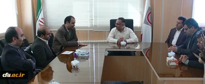 در دیدار سرپرست پردیس شهیدان پاکنژاد  با مدیر کل انتقال خون یزد:

برگزاری دوره های آموزشی اهدای خون در پردیس