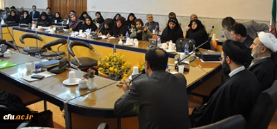 در پردیس شهید بهشتی مشهد برگزار شد:

اختتامیه دوره بالندگی حرفه ای مشاوران پردیس ها و مراکز آموزش عالی دانشگاه فرهنگیان