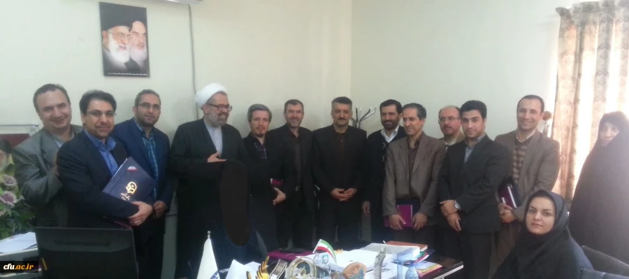 نشست پایانی سال 1393