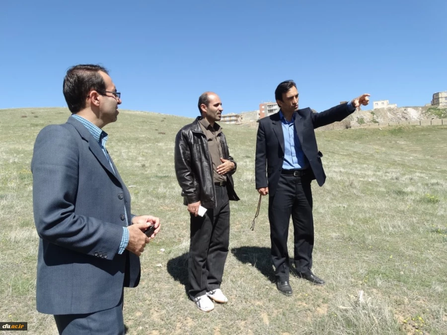 تغییر کاربری دو فضای بلا استفاده به سالن ورزشی

 در پردیس شهید مدرس کردستان 5