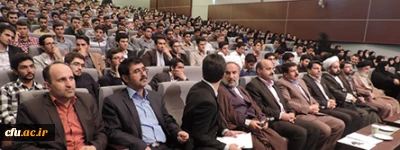 با حضور امام جمعه و مدیر کل آموزش و پرورش استان قزوین برگزار گردید:

مراسم گرامیداشت هفته معلم