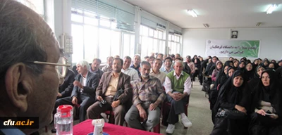 پروفسور پرویز کردوانی چهره ی ماندگار کشور در مرکز آموزش عالی شهید دکتر آیت نجف آباد