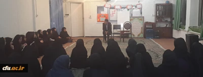 کارگاه آموزش مهارت های پیش ازدواج  با حضور دکتر قادر زاده عضو هیأت علمی دانشگاه علوم پزشکی یاسوج