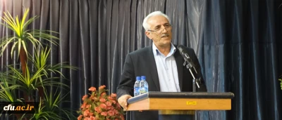 با جضور دکتر مهرمحمدی در کردستان انجام شد:

معارفه دکتر معروفی به عنوان مدیر امور پردیس های کردستان