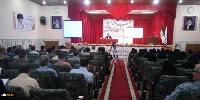 با حضور دکتر کیانی معاون نظارت ارزیابی و توسعه کیفیت در ساری آغاز شد

برگزاری دوره بالندگی حرفه ای ویژه مدرسین و اعضای هیأت علمی دانشگاه فرهنگیان در ساری 2