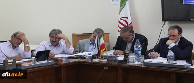 دکتر مهرمحمدی در دومین نشست مدیران امور پردیس های استانی اعلام کرد:

ملاک های ارزشیابی عملکرد سرپرستان استانی