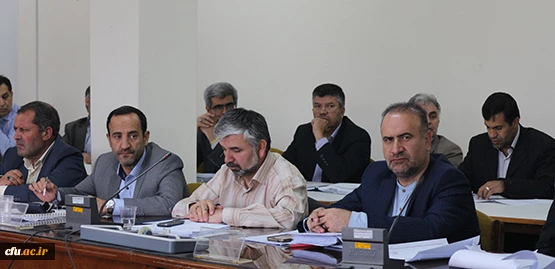 دکتر مهرمحمدی در دومین نشست مدیران امور پردیس های استانی اعلام کرد:
ملاک های ارزشیابی عملکرد سرپرستان استانی 2