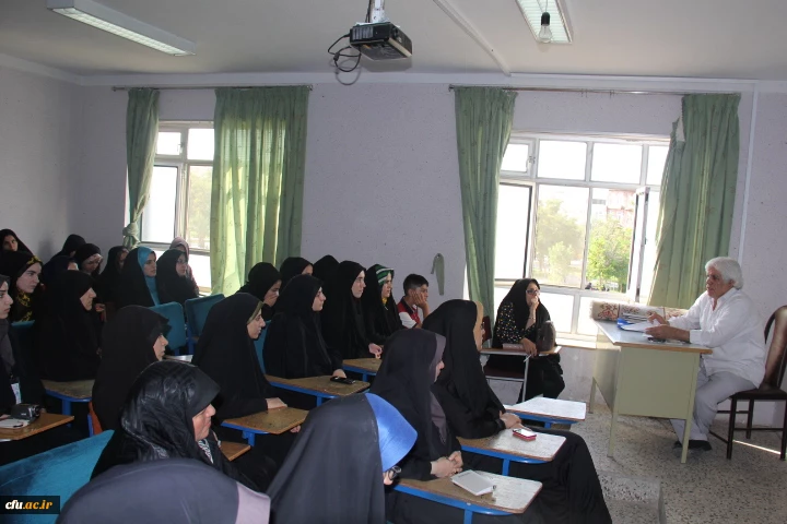 میزبانی دانشجویان پردیس بنت الهدی صدر اردبیل از دانشجویان شهید باهنر همدان در قالب طرح ایران گردی و ایران شناسی 9