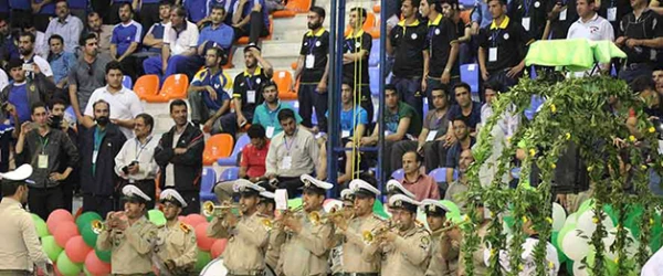 با حضور دکتر مهرمحمدی در زنجان برگزار شد:

آیین افتتاحیه بیست و دومین المپیاد ورزرشی دانشجومعلمان  دانشگاه فرهنگیان 21