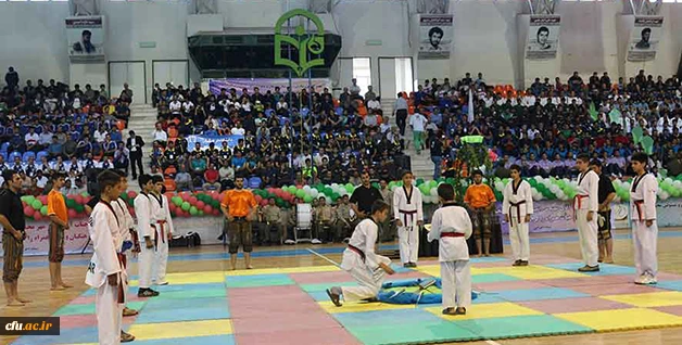 دکتر مهرمحمدی در افتتاحیه المپیاد ورزرشی دانشجومعلمان دانشگاه در زنجان:

همپوشانی ساحت تربیت بدنی با تربیت دینی و اخلاقی، اهمیت آن را مضاعف میکند 8