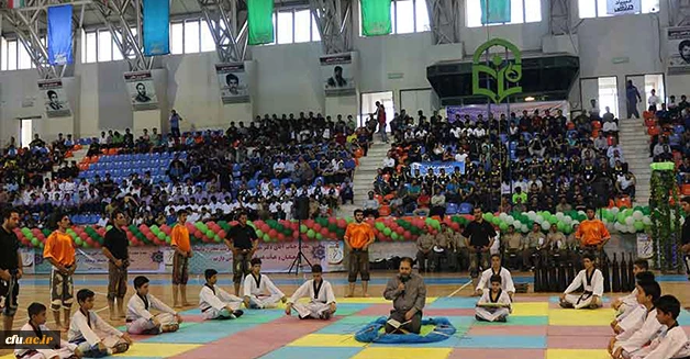 دکتر مهرمحمدی در افتتاحیه المپیاد ورزرشی دانشجومعلمان دانشگاه در زنجان:

همپوشانی ساحت تربیت بدنی با تربیت دینی و اخلاقی، اهمیت آن را مضاعف میکند 9