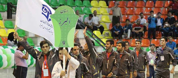 دکتر مهرمحمدی در افتتاحیه المپیاد ورزرشی دانشجومعلمان دانشگاه در زنجان:

همپوشانی ساحت تربیت بدنی با تربیت دینی و اخلاقی، اهمیت آن را مضاعف میکند 23