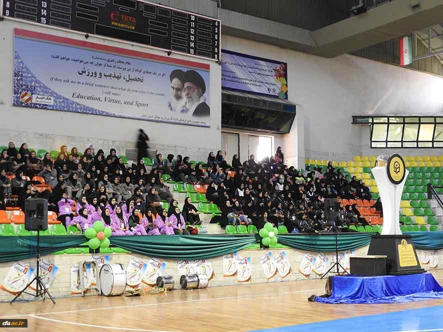 در زنجان برگزار شد:

آیین افتتاحیه بیست و دومین المپیاد ورزشی دانشجومعلمان خواهر دانشگاه فرهنگیان 2