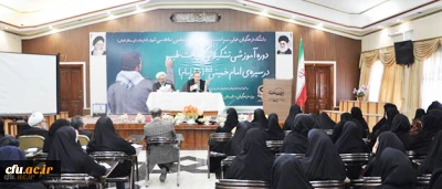 دکتر مهرمحمدی در دومین دوره فرهنگی حیات طیبه در مشهد مقدس:

معلم شدن مرتبه ای والا و خاص از حیات طیبه در قرآن است