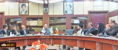 با حضور نمایندگان کرج و مشاور وزیر آموزش و پرورش در پردیس حکیم فردوسی البرز برگزار شد:

جلسه شورای مدیریت استانی