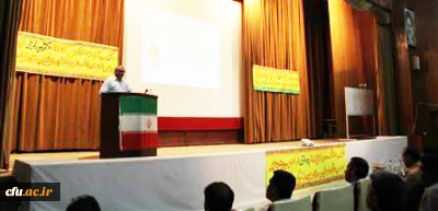 برگزاری مراسم تکریم و معارفه  سرپرستان سابق و جدید پردیس حضرت فاطمه الزهرا (س) بندرعباس