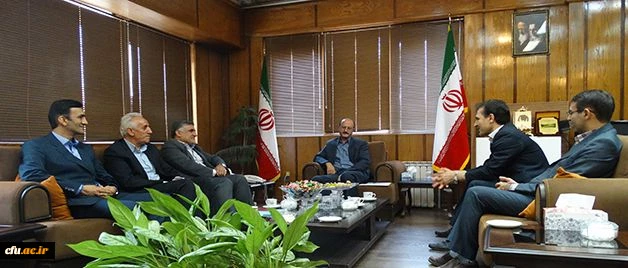 استاندار کردستان:
با شروع به کار کمیته استانی دانشگاه فرهنگیان، مسئولین بیشتر در جریان نیازهای دانشگاه قرار می گیرد 2