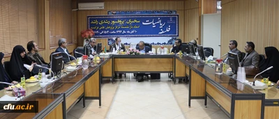 با حضور استادان گروه ریاضی و علوم پایه پردیس های استان تهران برگزار شد

سخنرانی پرفسور رشدی راشد، استاد بازنشسته مرکز ملی پژوهش فرانسه