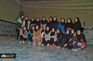 به مناسبت هفته تربیت بدنی یک دوره مسابقات ورزشی درون خوابگاهی در پردیس کوثر یاسوج برگزار شد