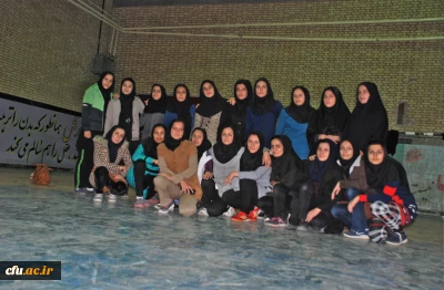 به مناسبت هفته تربیت بدنی یک دوره مسابقات ورزشی درون خوابگاهی در پردیس کوثر یاسوج برگزار شد