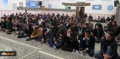 تشییع شهید مدافع حرم در مراسم روز دانشجو در پردیس آیت الله طالقانی قم