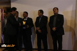 تجلیل از برگزیدگان