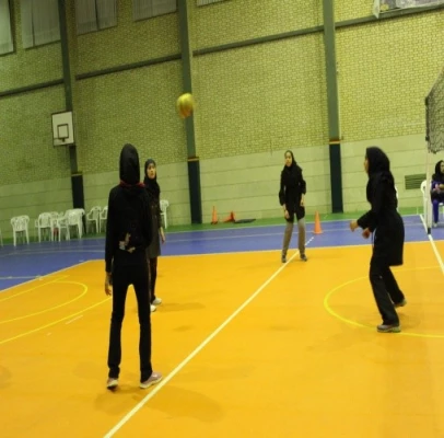 برگزاری مسابقات ورزشی و انجام فعالیت های فرهنگی - ورزشی در پردیس های استان اصفهان 4