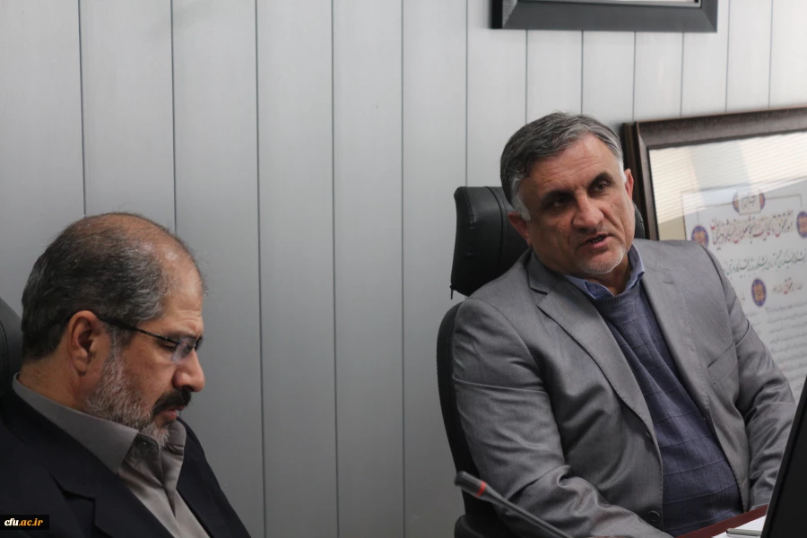 کمیسیون موارد خاص  و تقدیر از نماینده وزارت علوم تحقیقات و فن آوری 3