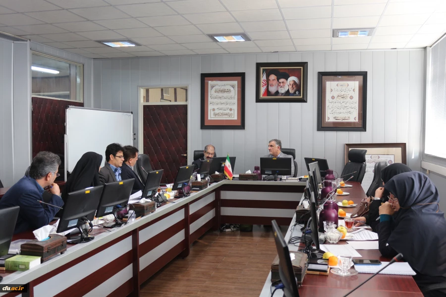 کمیسیون موارد خاص  و تقدیر از نماینده وزارت علوم تحقیقات و فن آوری 10