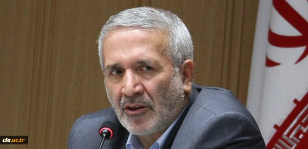 دبیرکل شورای عالی آموزش وپرورش:

 دانشجومعلمان برای ورود به شغل معلمی باید گواهینامه سنجش صلاحیت حرفه ای کسب کنند. 2