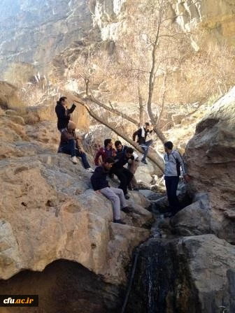 به مناسبت روز دانشجو و هفته پژوهش در پردیس شهیدان پاکنژاد استان یزد برگزار شد

برگزاری مسابقات، کارگاه ها و کلاس های آموزشی 2