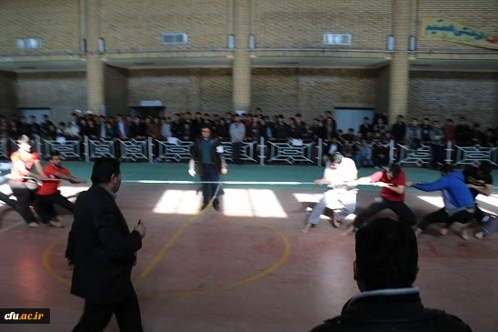 به مناسبت روز دانشجو و هفته پژوهش در پردیس شهید رجایی و مرکز آموزش عالی امام خمینی (ره) 
استان آذربایجان غربی برگزار شد 3