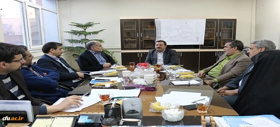 جلسه شورای فنی و عمرانی دانشگاه با معاون فنی و عمرانی شهرداری منطقه 2
